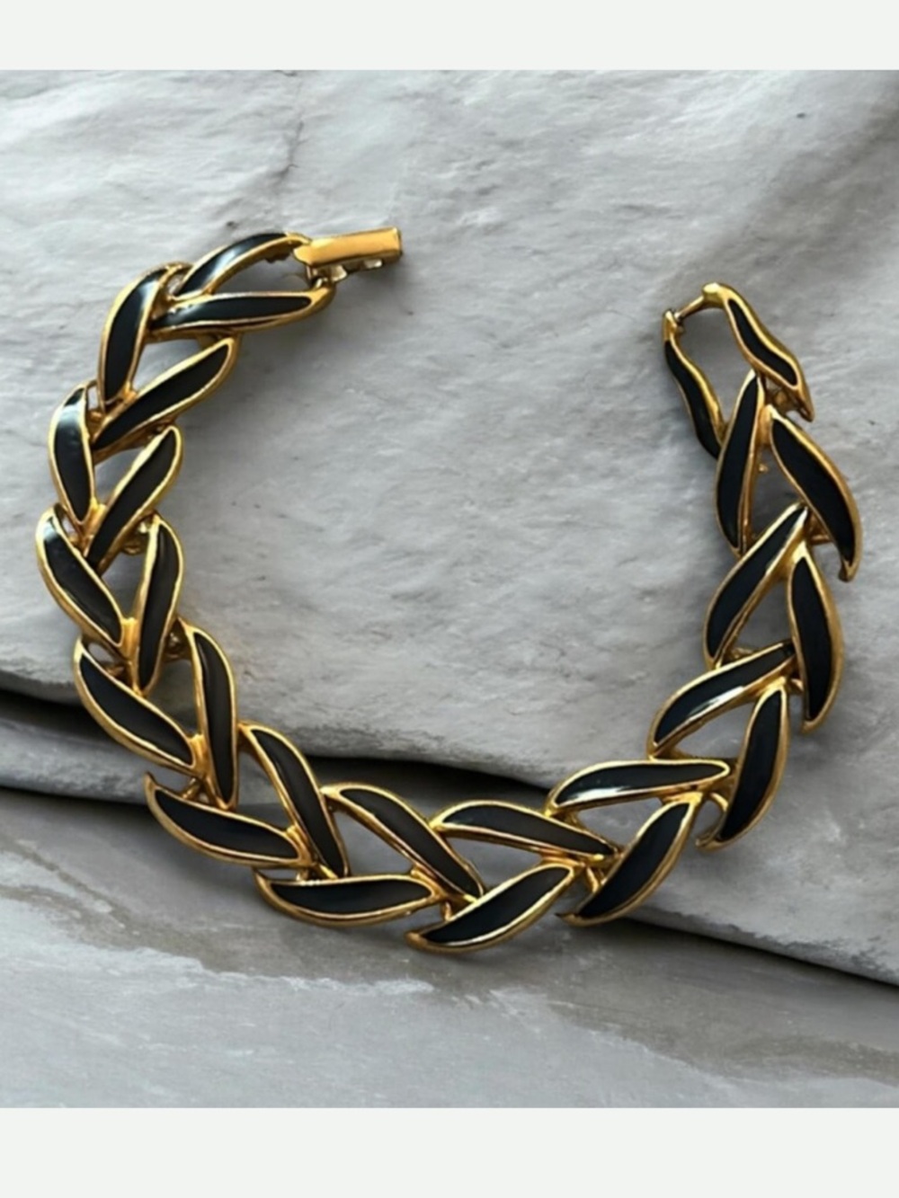 Vintage Napier Signed Gold and Black Link Bracelet